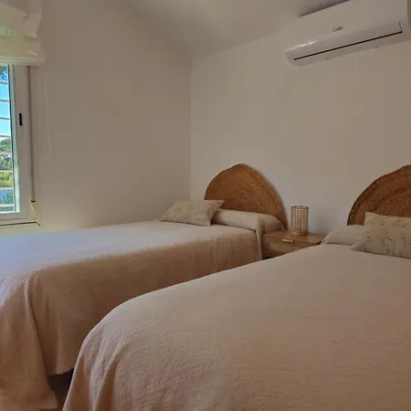 Juncos De La Encantada