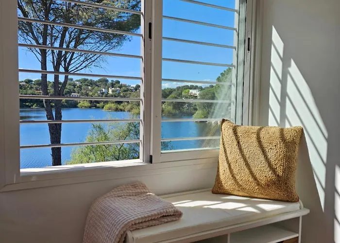 Juncos De La Encantada *